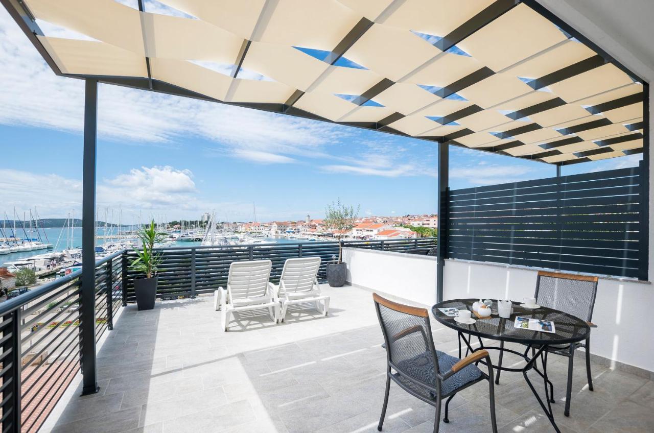 Apartments&Rooms Mara Vodice Buitenkant foto