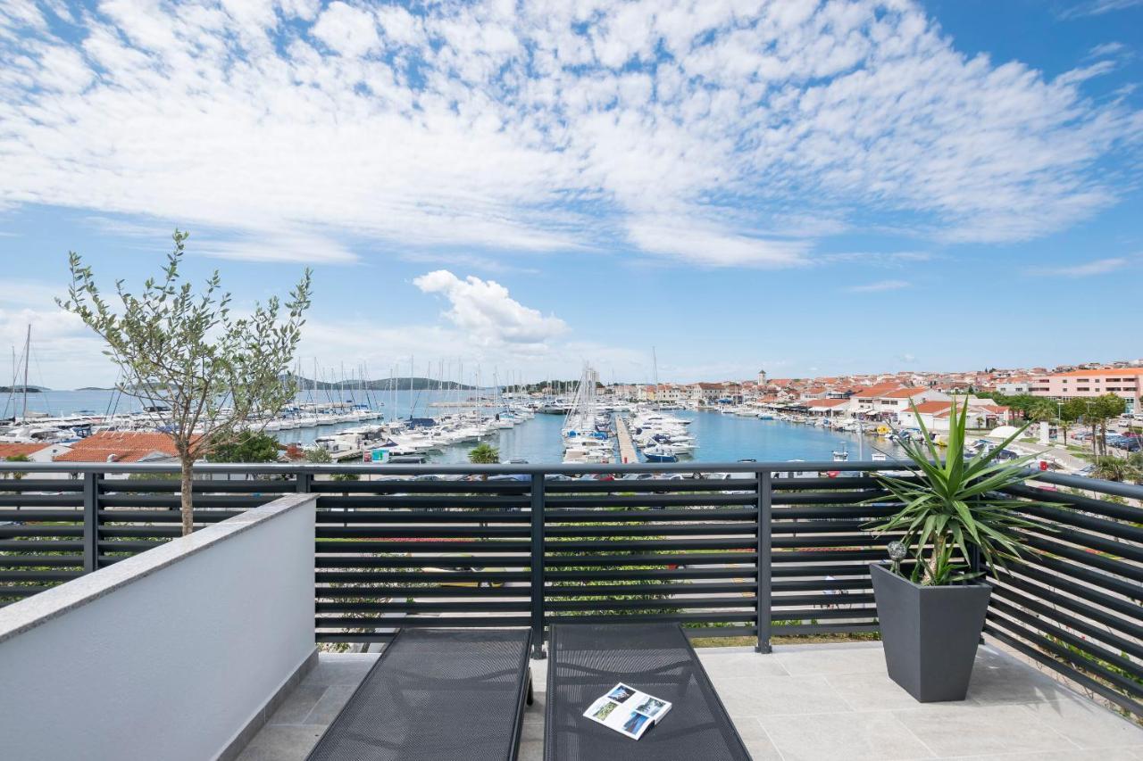 Apartments&Rooms Mara Vodice Buitenkant foto