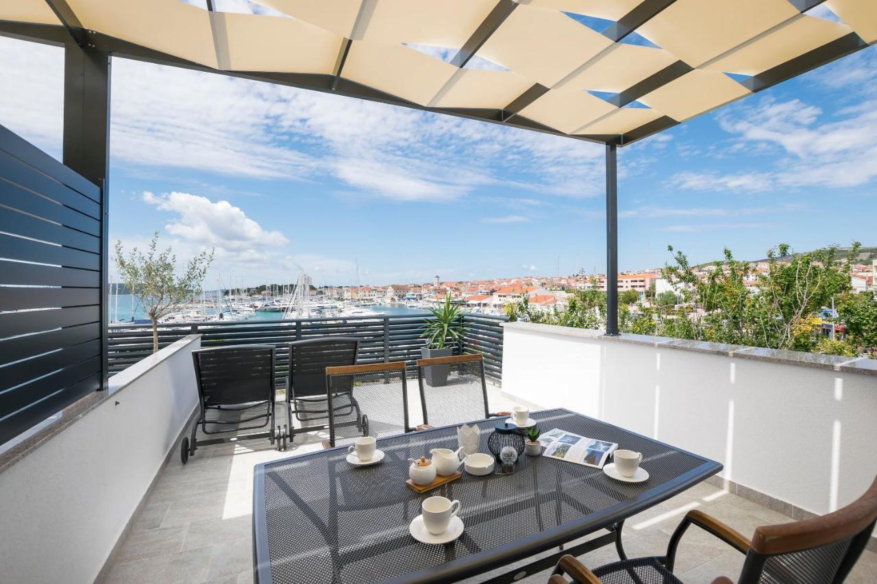 Apartments&Rooms Mara Vodice Buitenkant foto