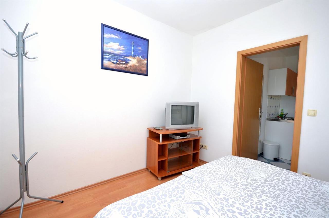 Apartments&Rooms Mara Vodice Buitenkant foto